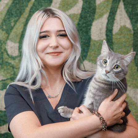 Maura, Vet Assistant